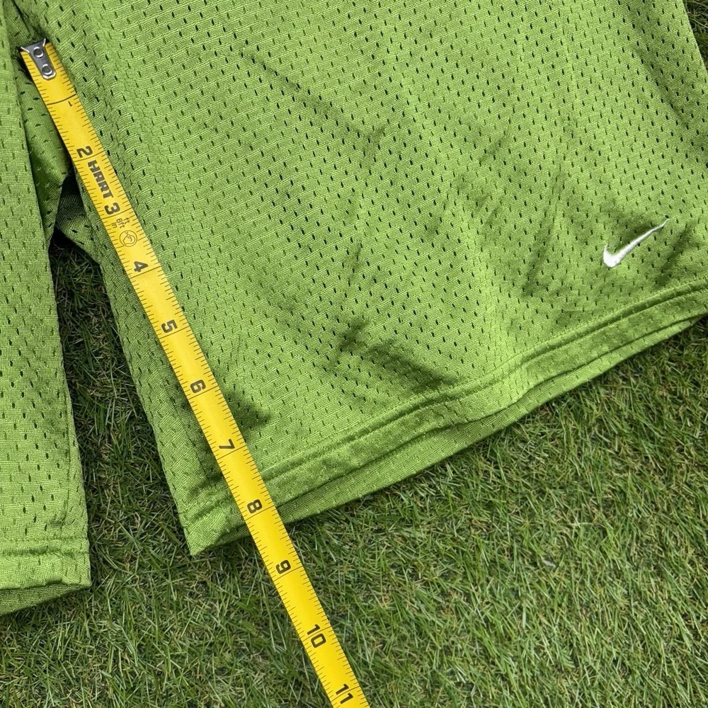 Vintage Nike Shorts Womens XL Mesh Basketball Shorts Green Dazzle Sportswear